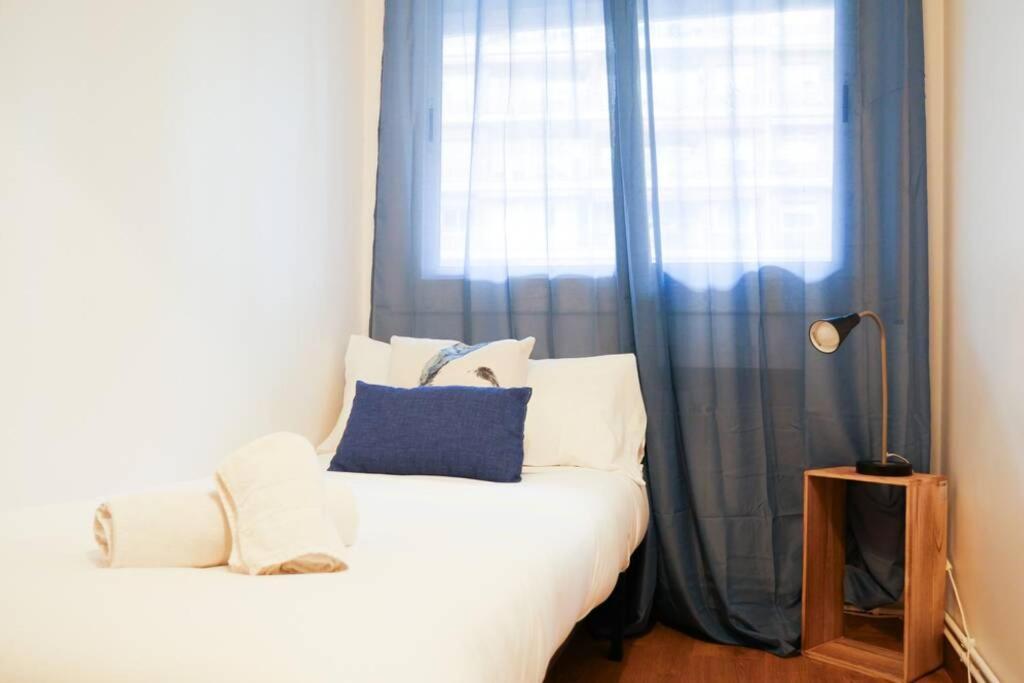 Stay U-Nique Apartments Lluca Barcelona Ngoại thất bức ảnh